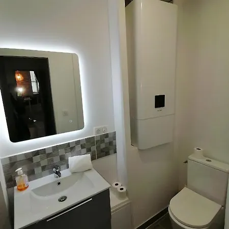 Le Vieux Laval *