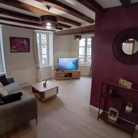 Apartment Le Vieux Laval *